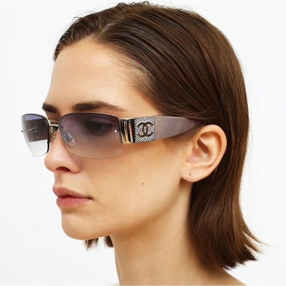 Chanel Sunglasses - Picture 10 of 10